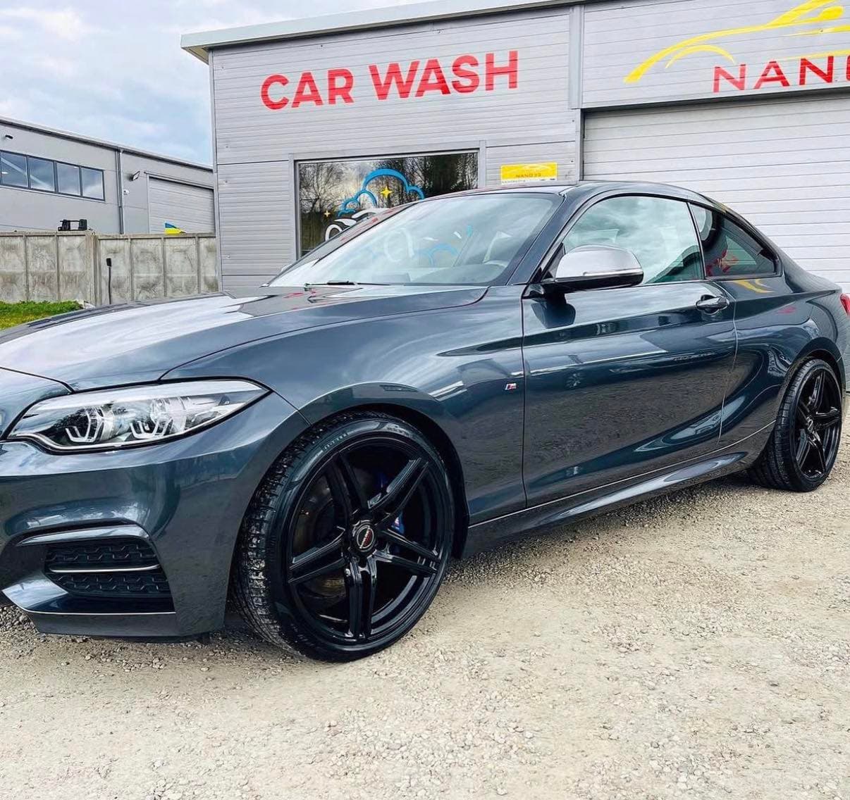 BMW automobilio poliravimas